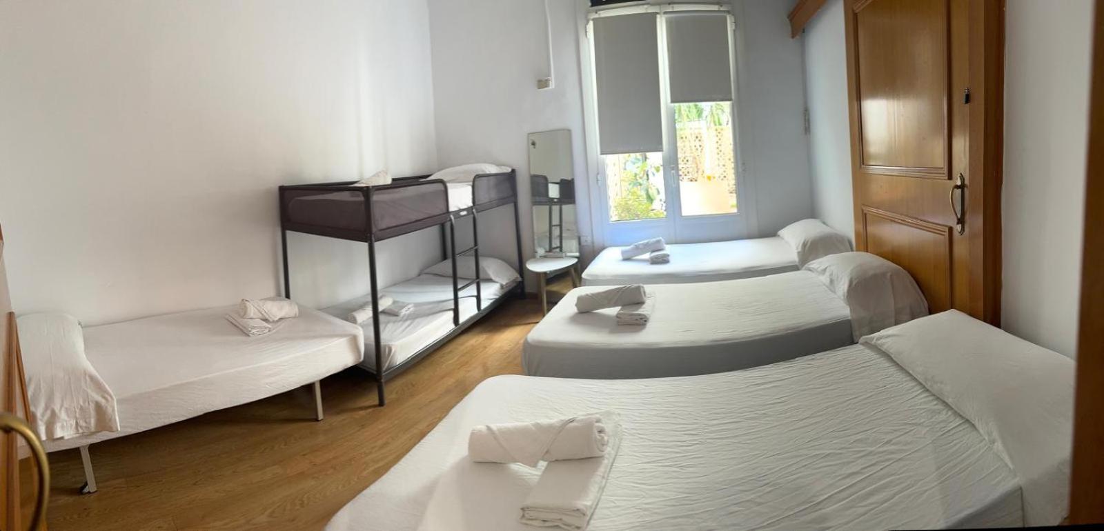 Habitacion Para Grupos Y Familias Hasta 8 Barcelona Exterior foto